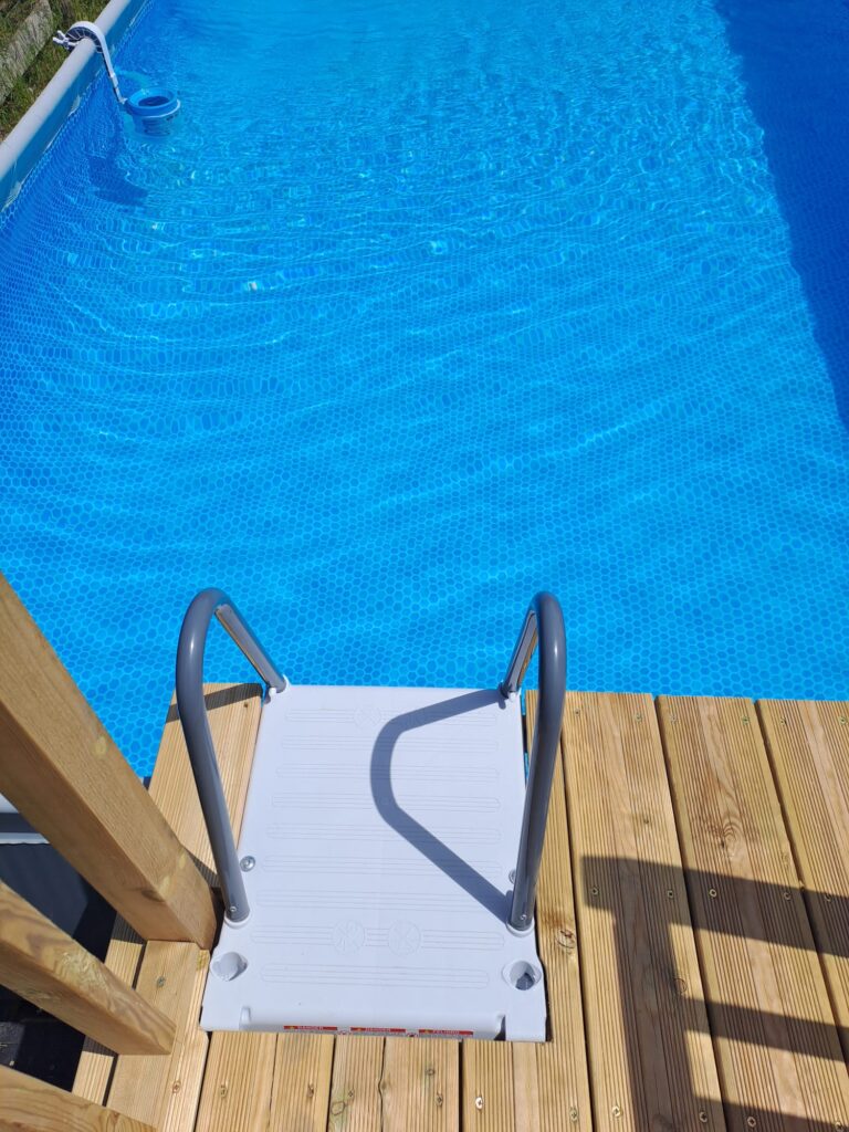 pool view